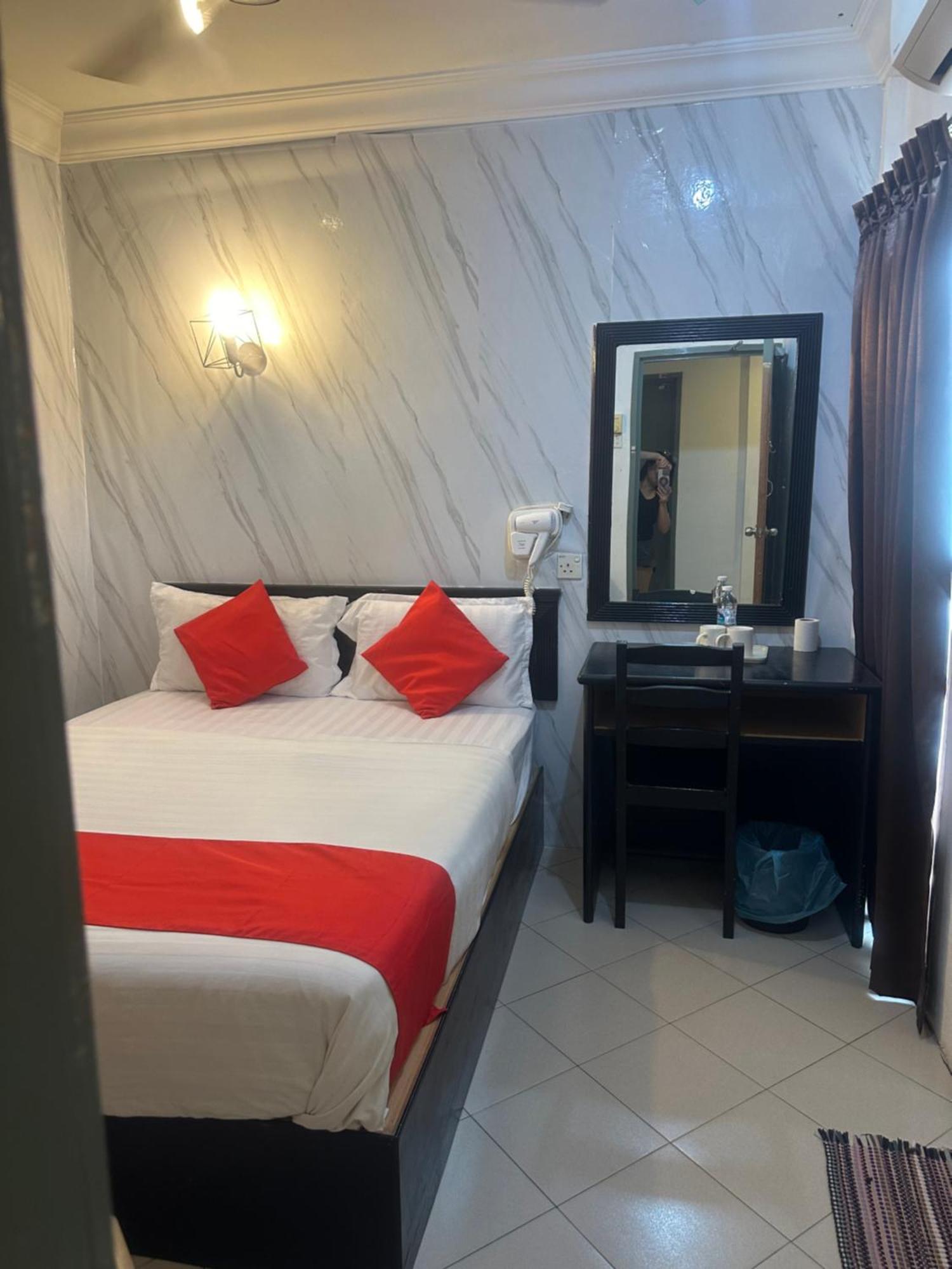 V Hotel Teluk Intan Luaran gambar