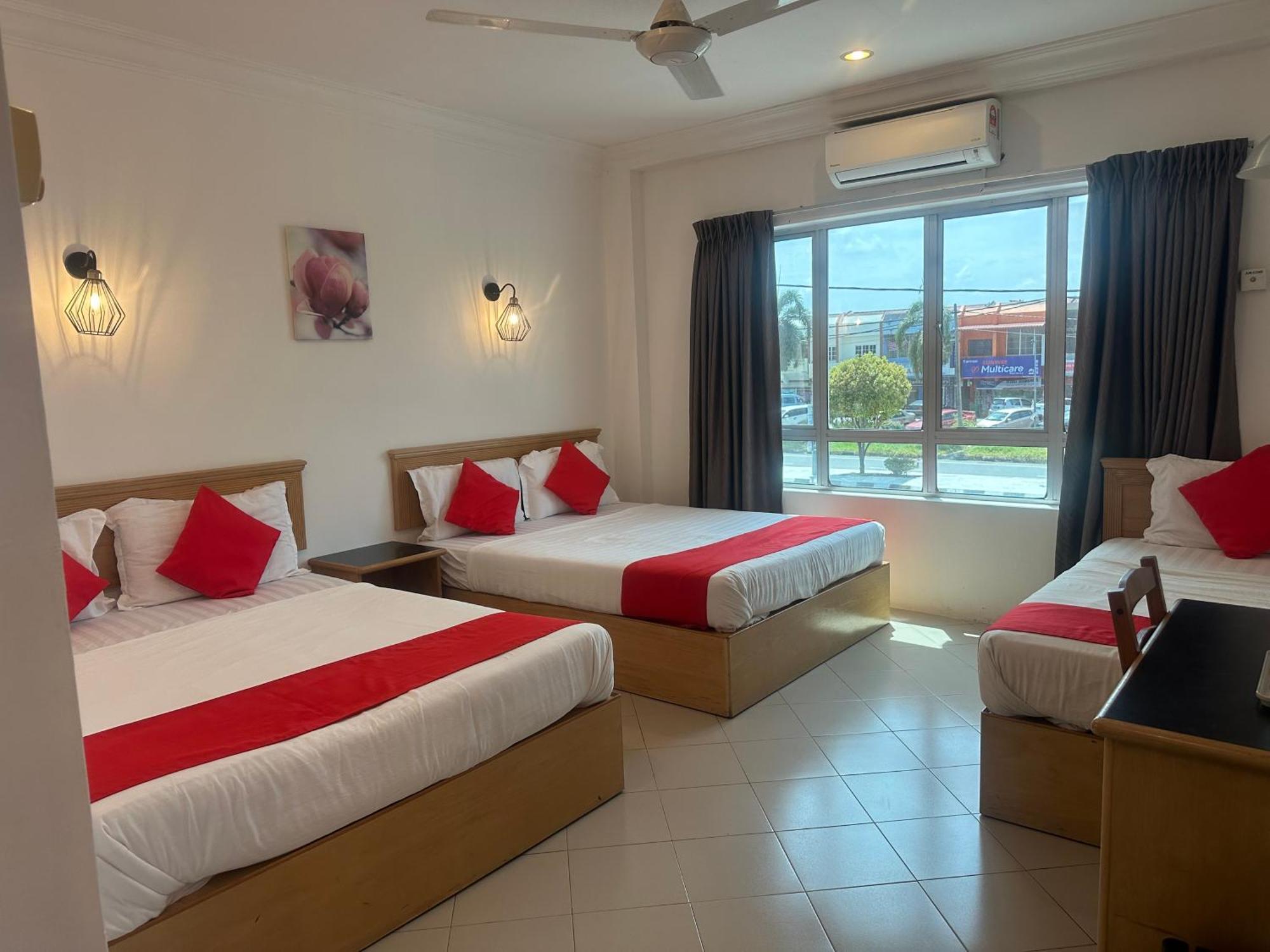 V Hotel Teluk Intan Luaran gambar